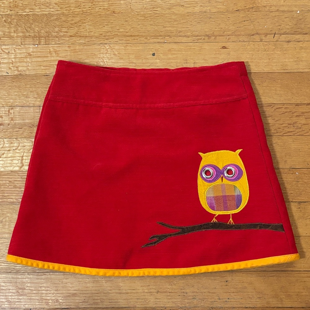 Red Owl Embroidered Women's Skirt